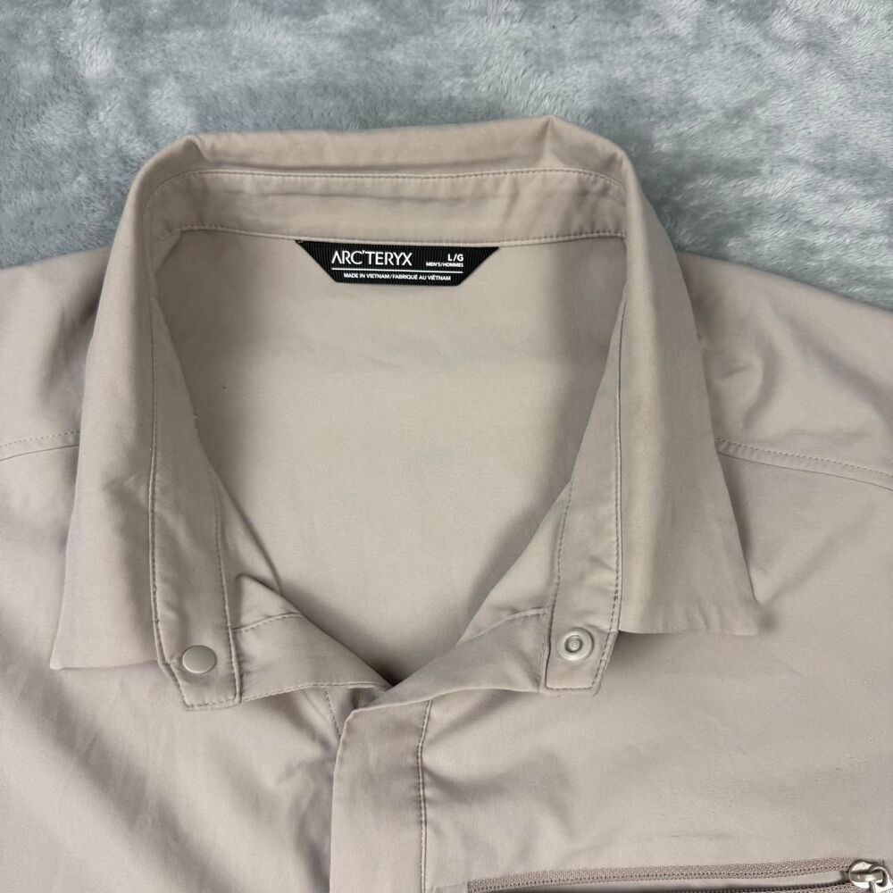 Arc-Teryx Men's Shirt View 3